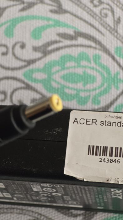 Зарядное устройство новое для ноутбука