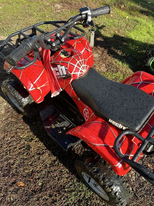 Atv electric pentru copii HECHT