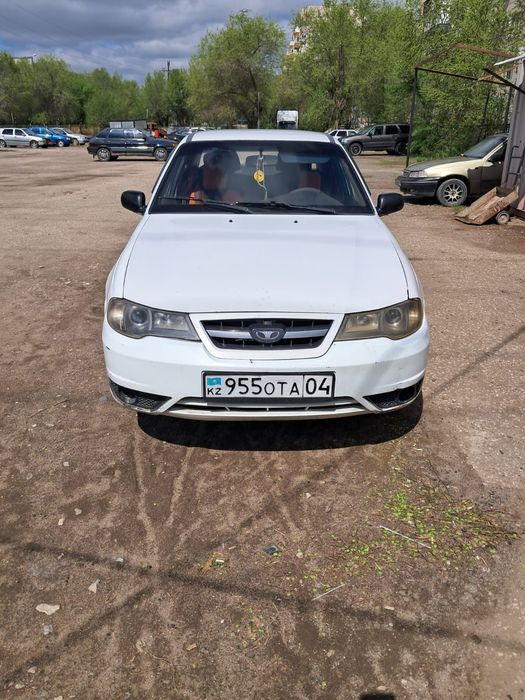 Daewoo nexia 2011 года