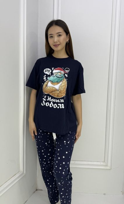 Новогодние пижамы  мужские и женские  в разных принтах