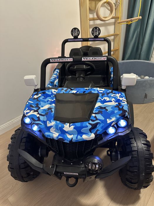 Masina 4x4, electrica pentru copii cu telecomanda