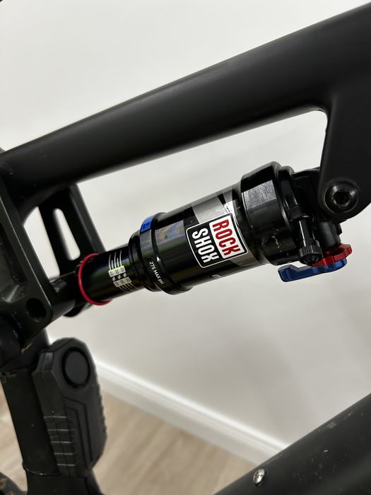 Bicicleta custom XT cadru carbon