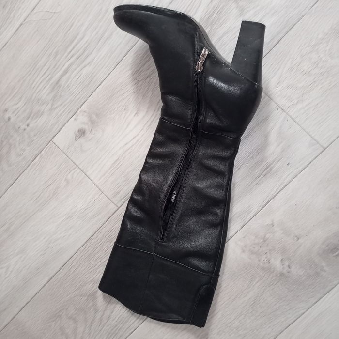 Сапоги размер 37 в хорошем состоянии и качестве, покупали в магазин ДЕ