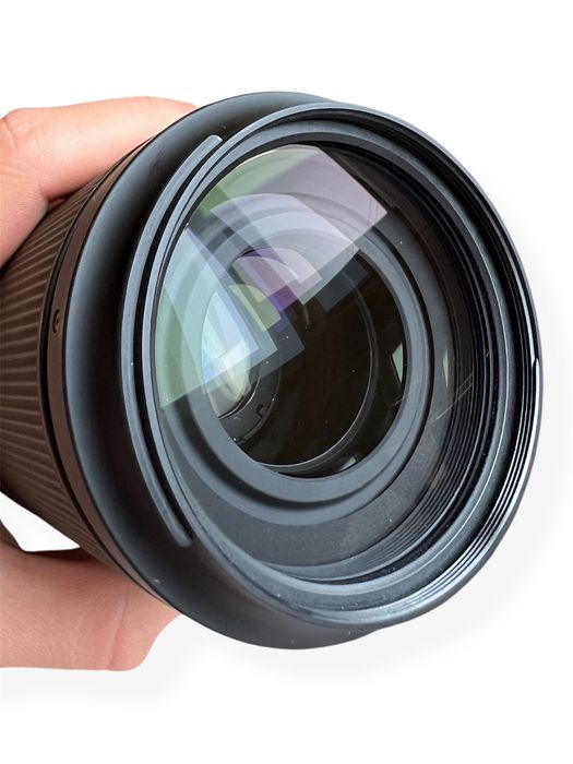 Обектив Tamron 70-180mm f/2.8 DI III VXD