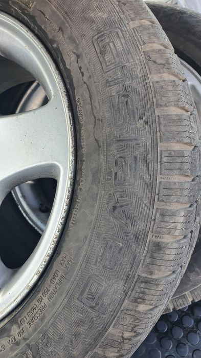 Джанти 16"  за Ауди или  Субару 5×100 ет36  със зимни гуми 215 65 16