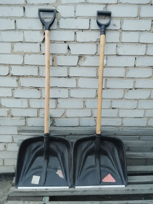 Лопата для снега