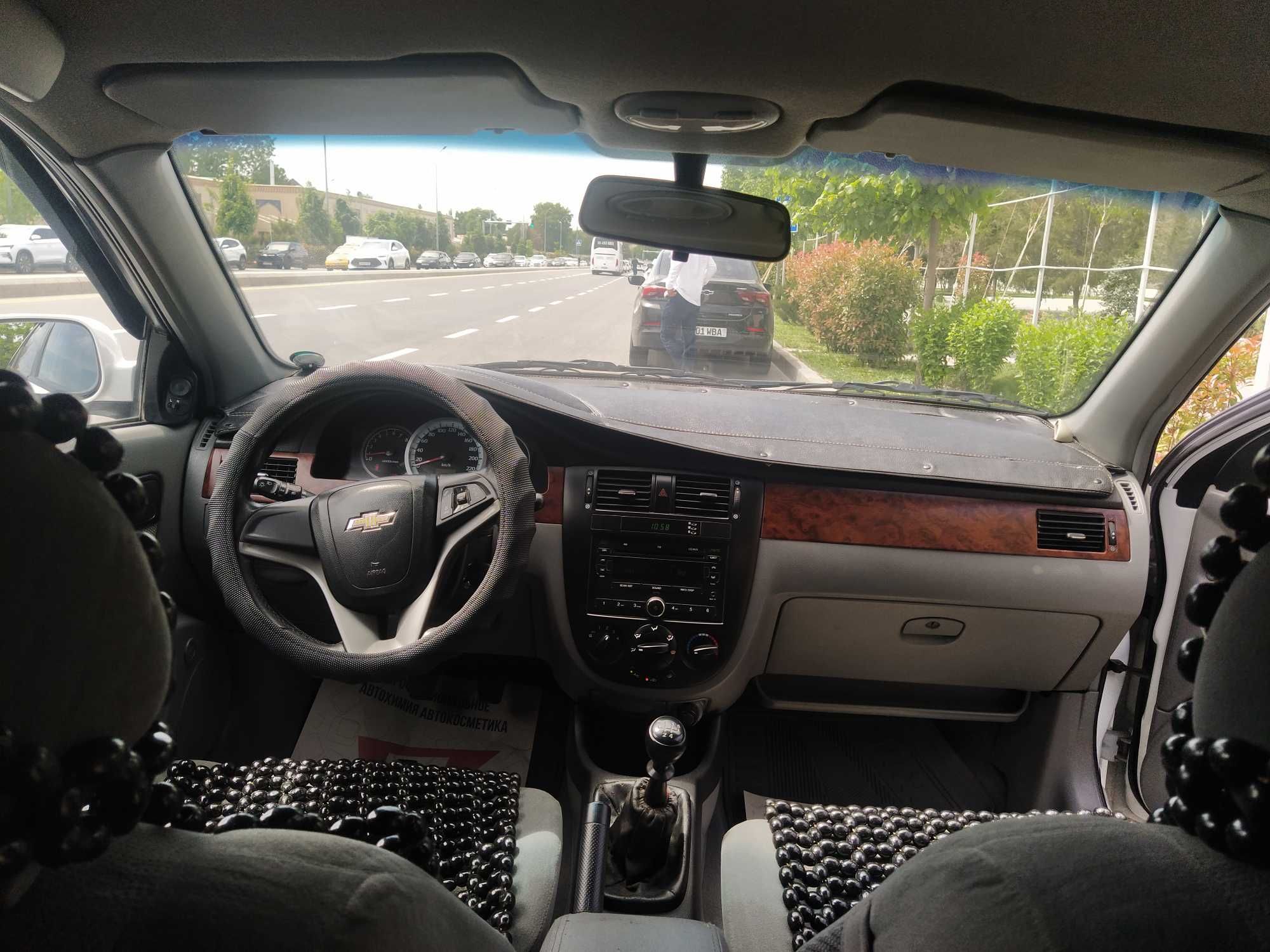 Lacetti 1.8, SOTILADI, holati zo'r.
