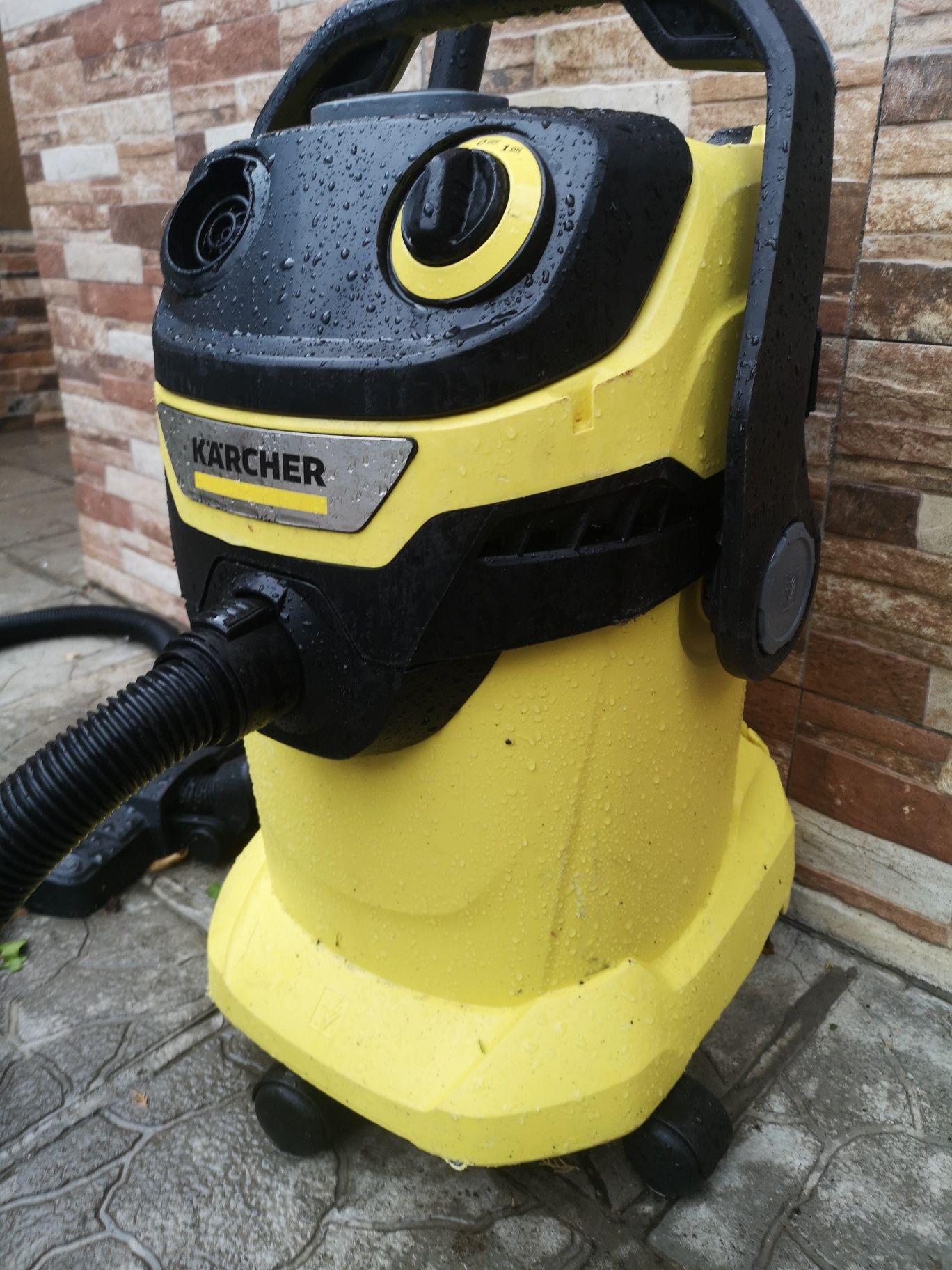 Прахосмукачка Karcher wd Сухо Строителство