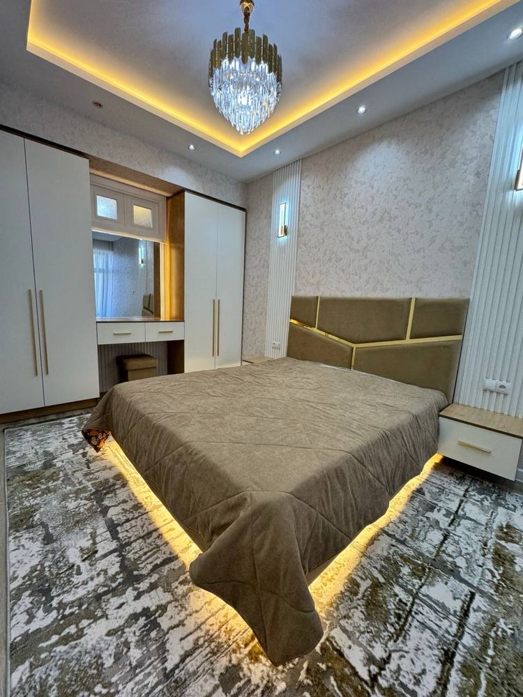 Продаю без посредников 3х ком. кв. на 2-этаже. ул. Фирдавсий