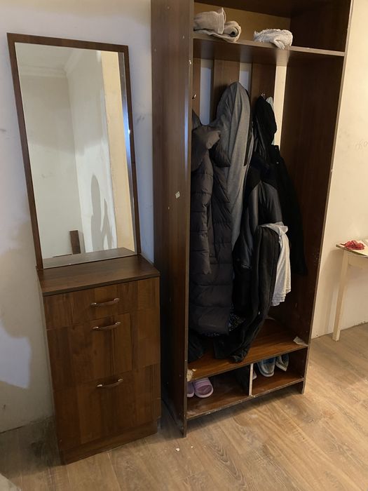 Продам прихожую