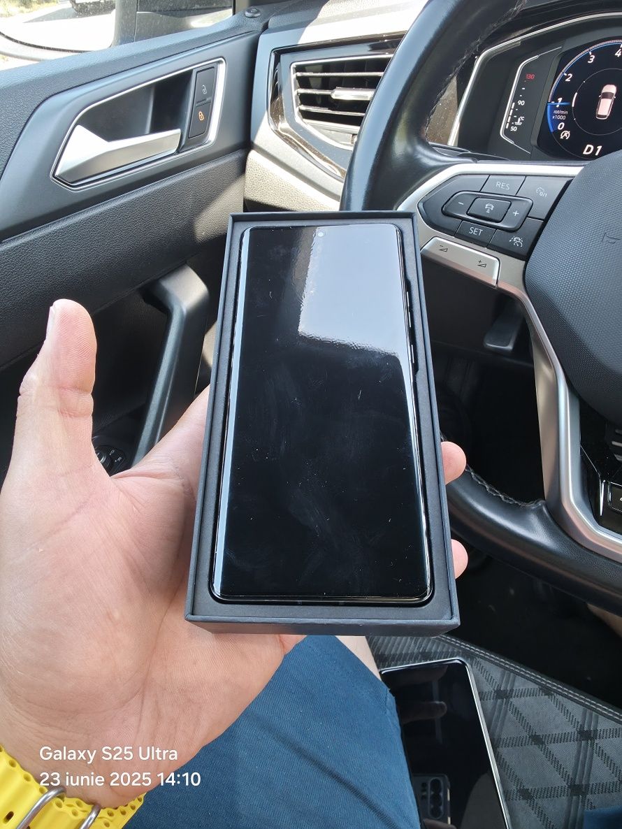 Motorola edge 50 ultra de 1tb