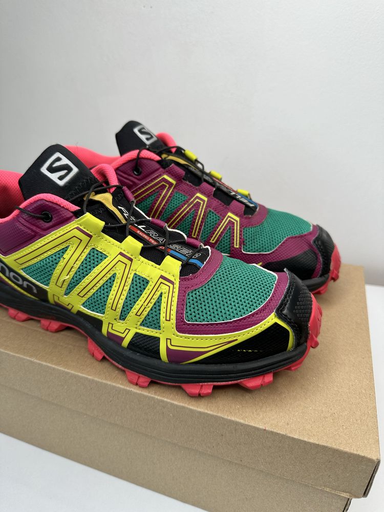 Salomon Speedcross  (40) Маратонки
