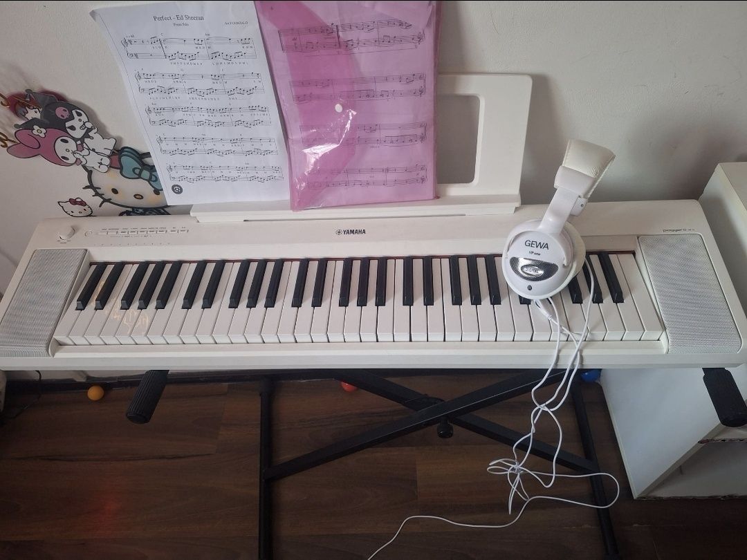 Pian Yamaha NP15 Piaggero White