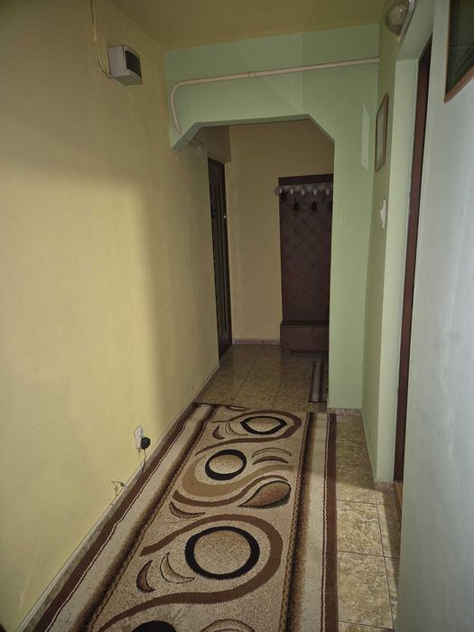 Apartament 3 camere de inchiriat