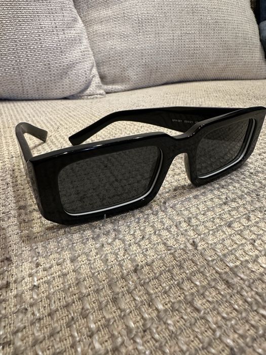 Prada слънчеви очила