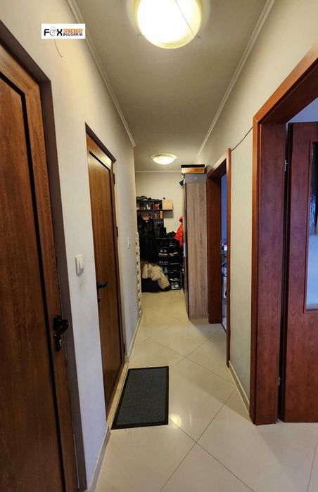 Продава се Тристаен апартамент в Пловдив, Гагарин - 90 кв.м за 2056 €/кв.м - Снимка #4