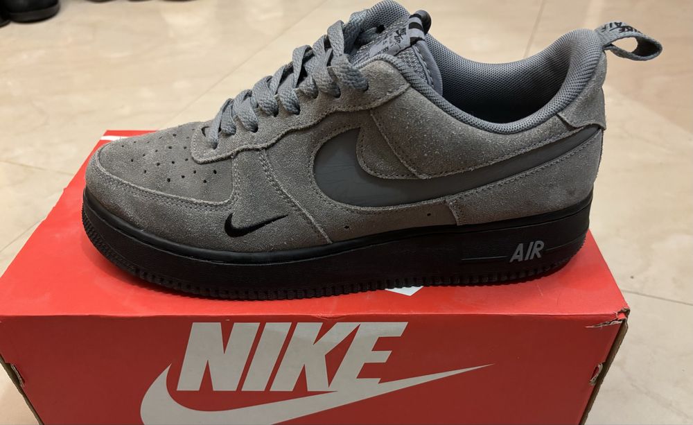 Nike Air Force 1, мъжки маратонки естествен велур, номер 43