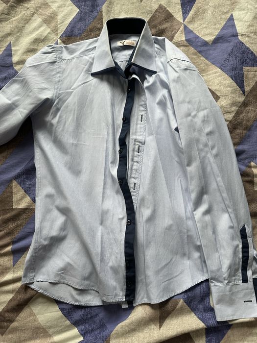 Продавам ризи и дамско бяло сако