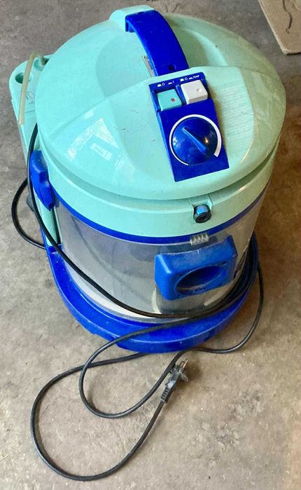 Перяща прахосмукачка с воден филтър италианска