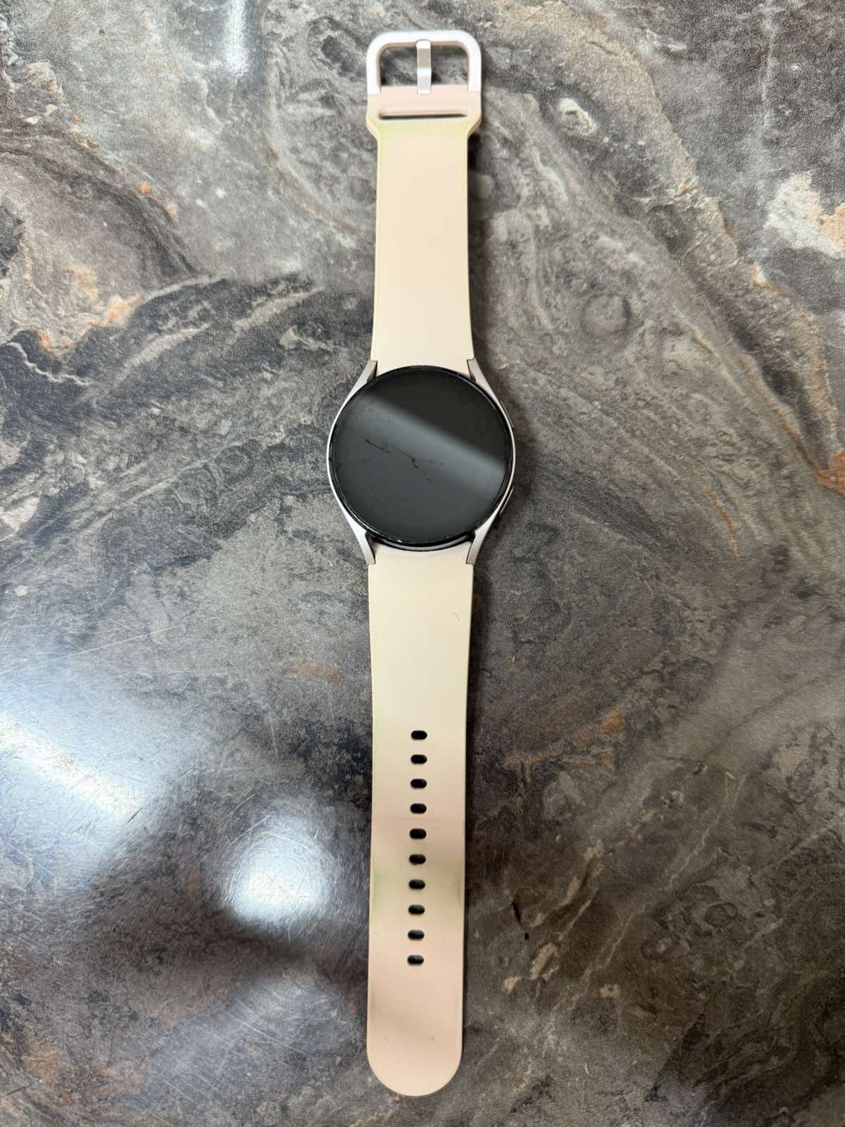 Часовник  Samsung watch 5