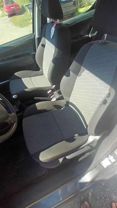 Peugeot 207 1.6 HDI