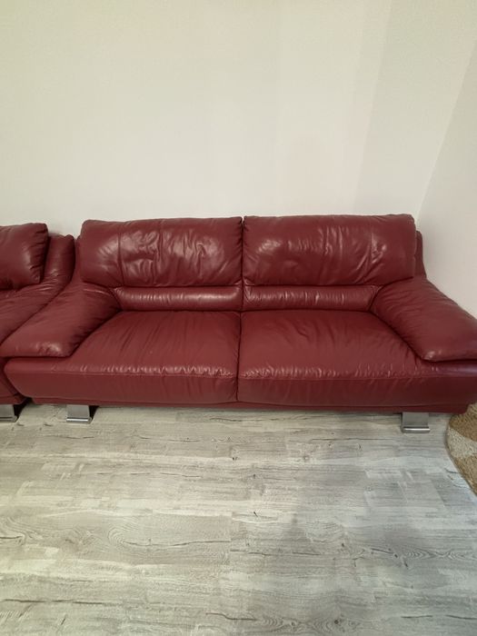 Canapea si 2 fotolii piele naturala , italsofa
