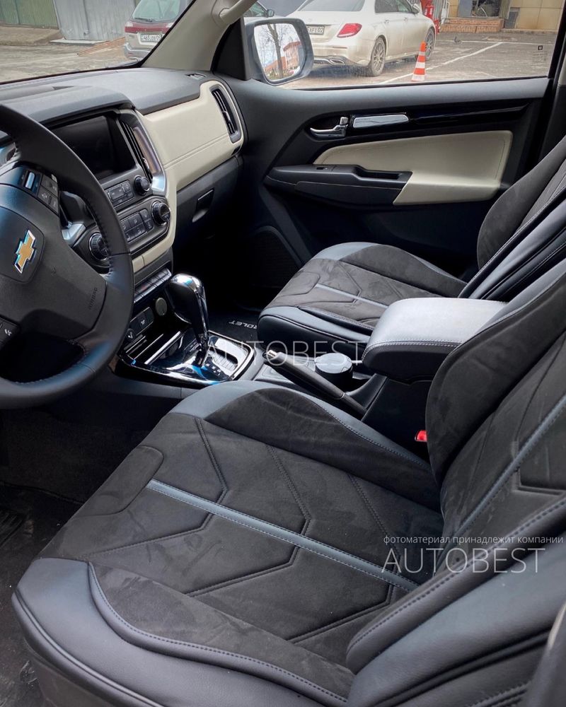 Chevrolet Trailblazer 2021 чехлы на машину авточехлл накидка алькантар