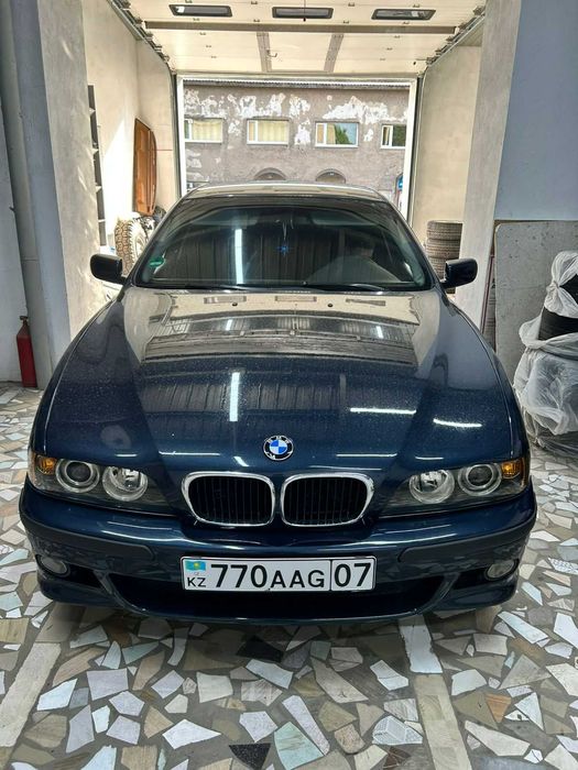 Установка би лед линз , полировка фар, реставрация фар, доп освещения.