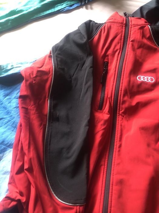 Ветровка Audi оригинална