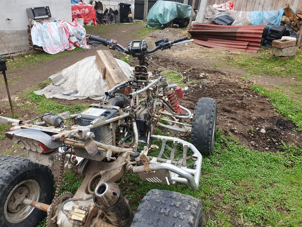 Dezmembrez guad hyosung Te450S rapier