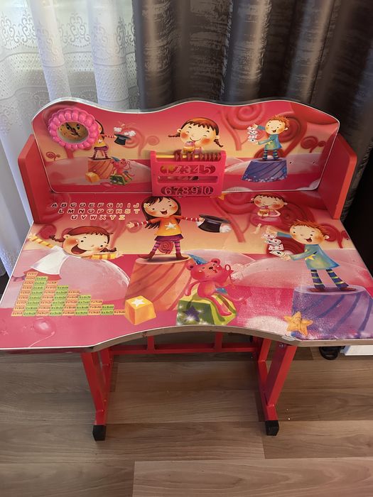 Birou cu scaun pentru copii reglabil cu cadru metalic multicolor
