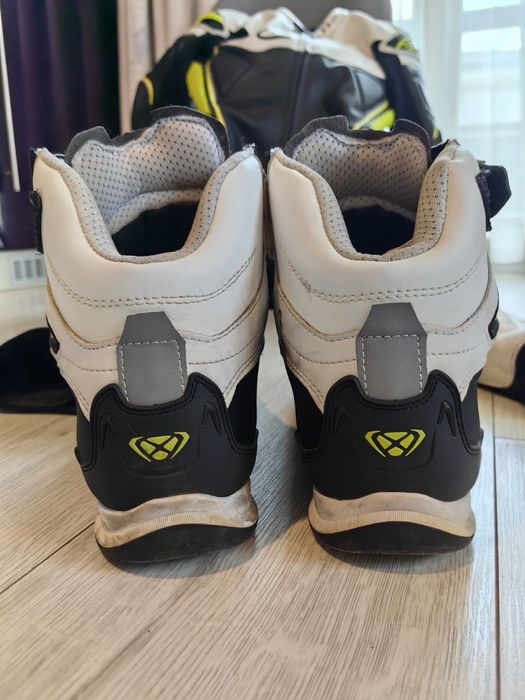 Мото боти Ixon 44 номер