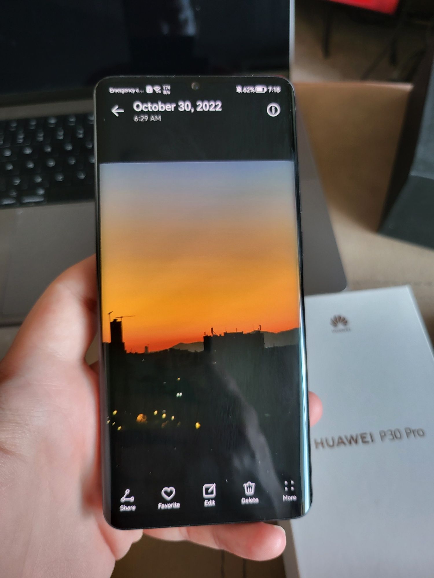 Huawei P30 Pro отличен 8/128gb