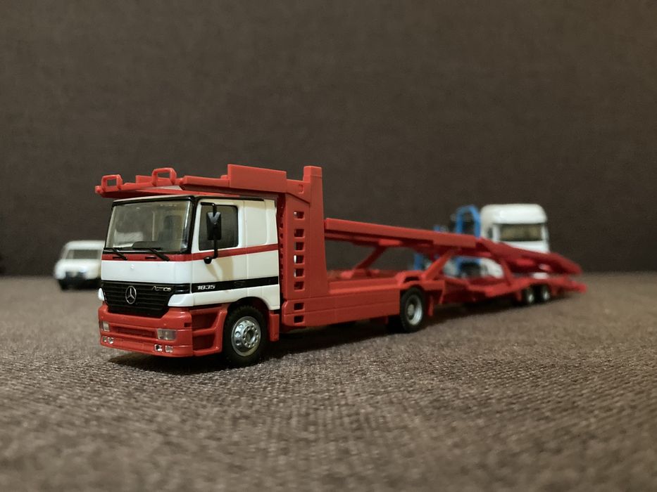 Mercedes Actros 1835 MP1 Kassbohrer supertrans
