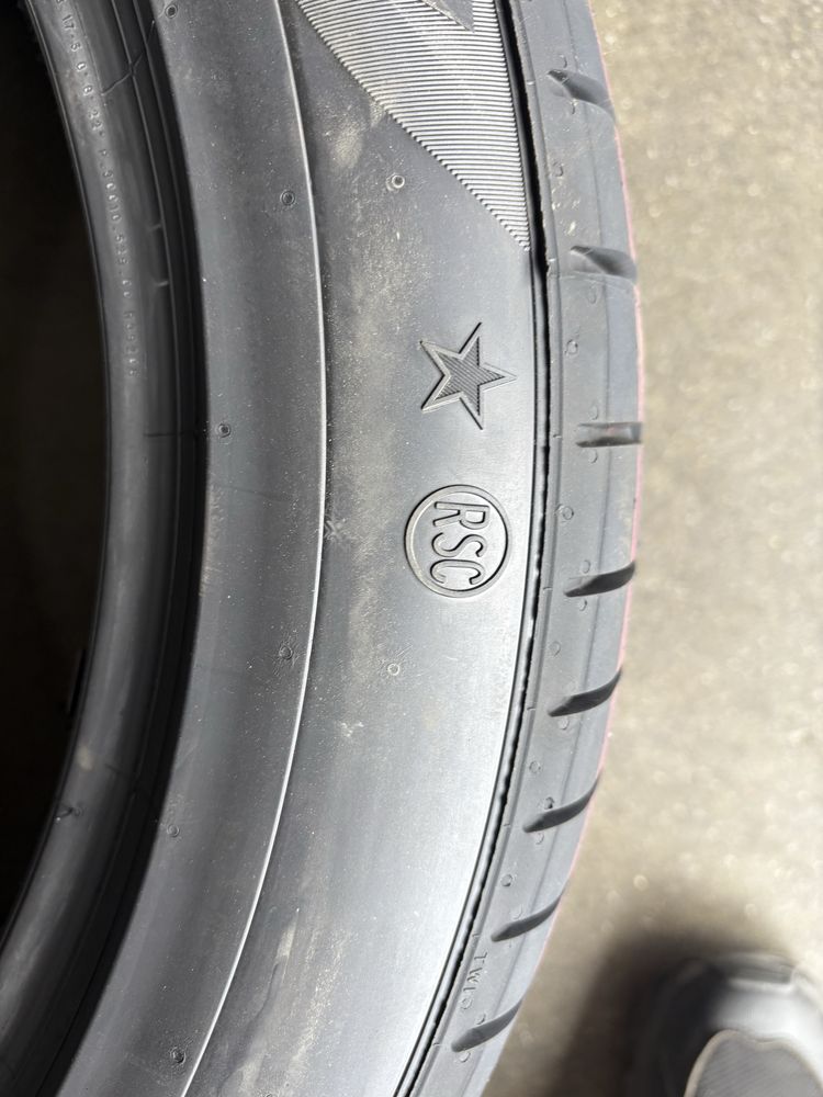 Pirelli p zero4 rft чисто нови 305/40/20