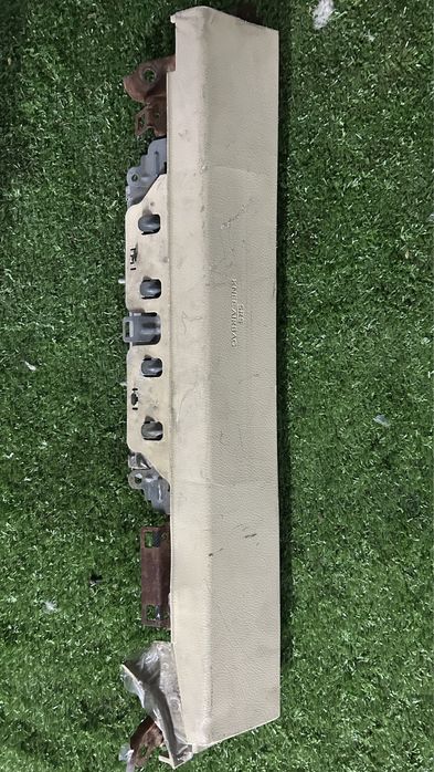 AIRBAG подколенная Lexus Rx 350 L10