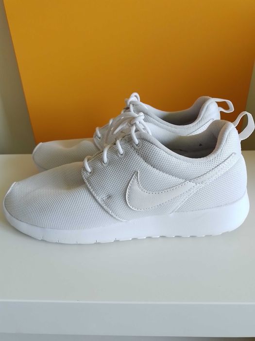 Сникърси NIKE номер 38