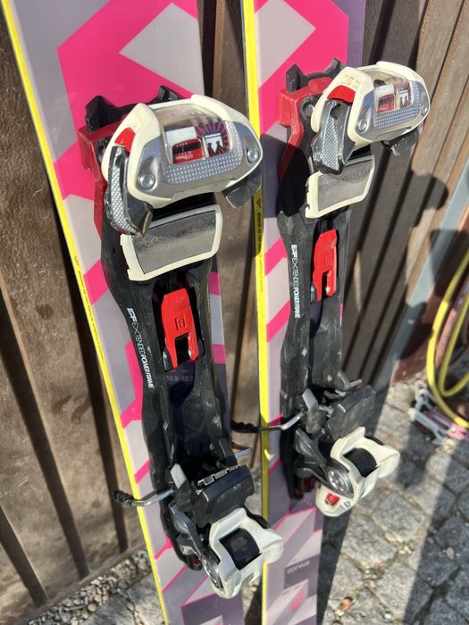 Black crows corvus (freeride, ski tura)