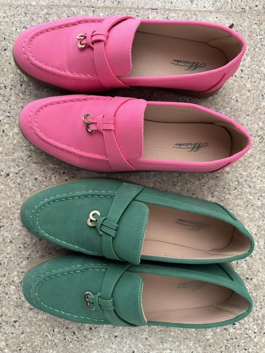 Мокасини в зелено и розово комплект 40лв.