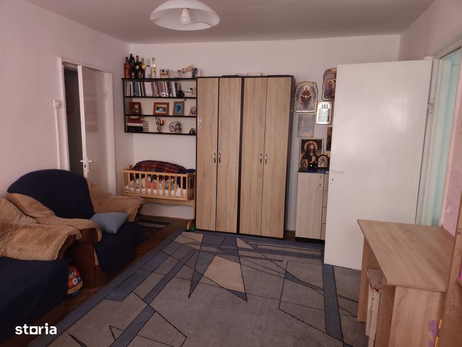 Vand apartament 50mp Botosani Octav Onicescu cu centrala termica