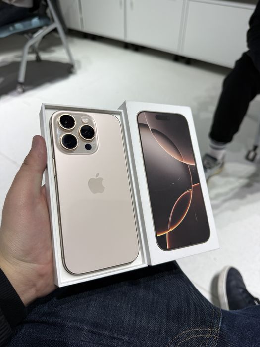 Iphone 16 pro | 256 | 92%