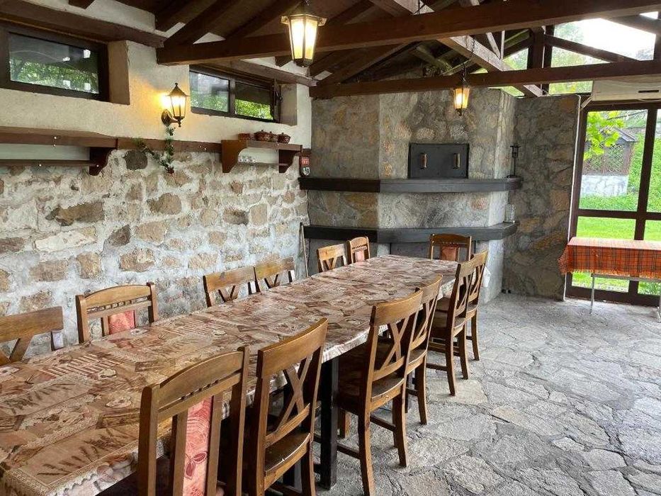 Комплекс от къща за гости в с. Малки Воден, яз. Ивайловград