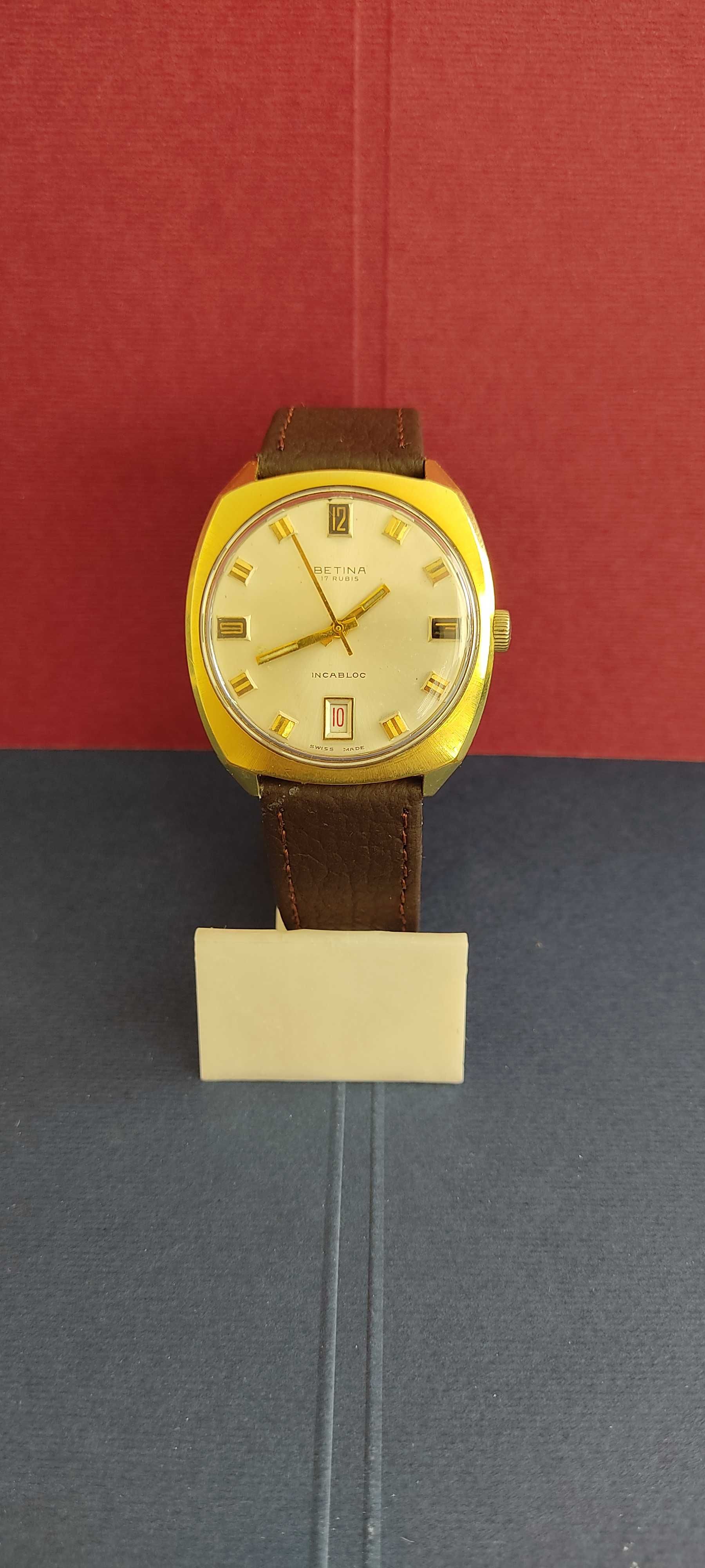 Часовник BETINA - gold, 17 jewels, Swiss