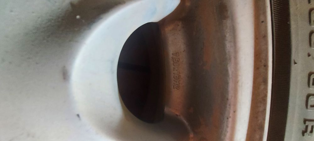 Диск с зимными шинами