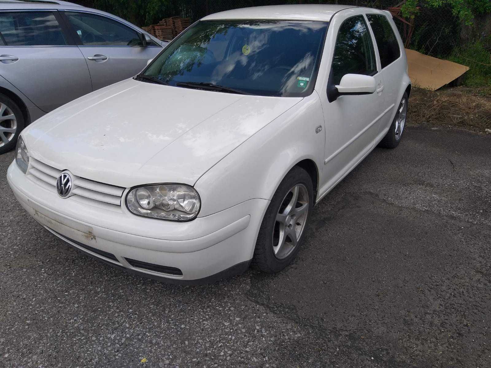 VW Golf 4  1.9TDI
Февруари 2002, 110 кс , на части !