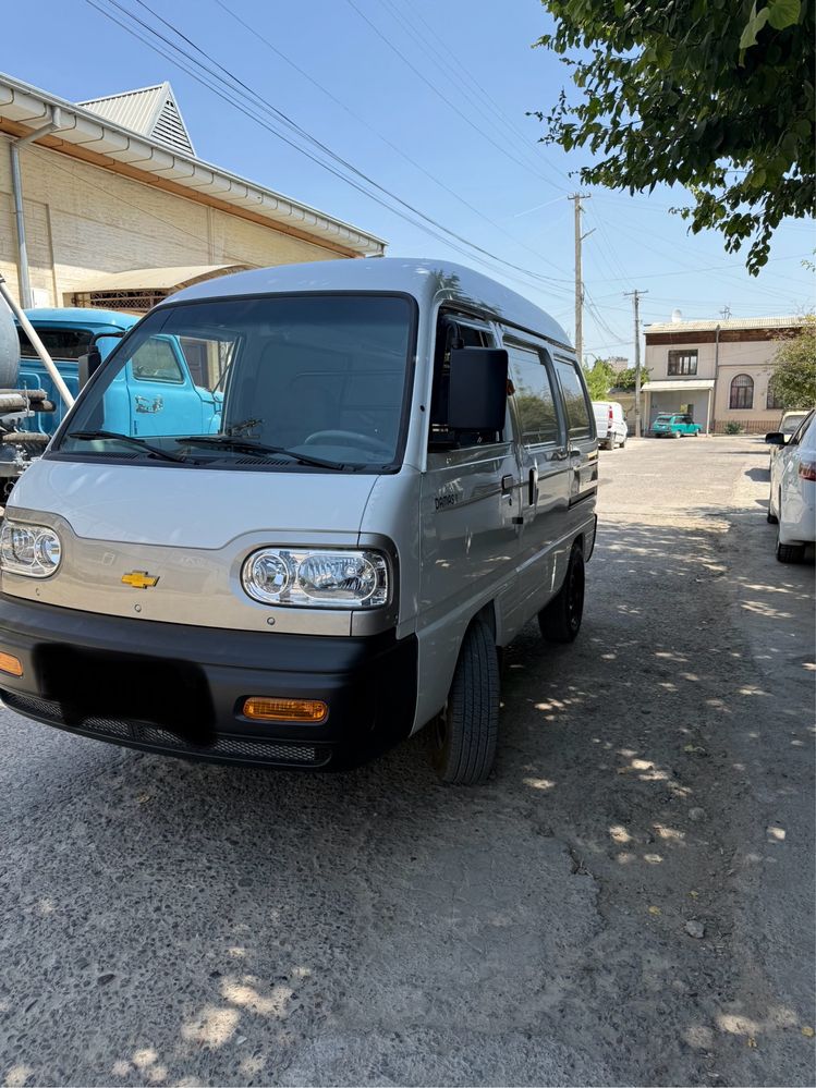 Damas  Van 2025