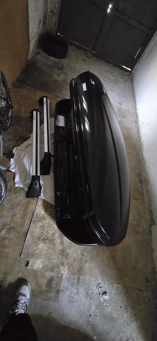 Vand bari longitudinale si thule toyota chr