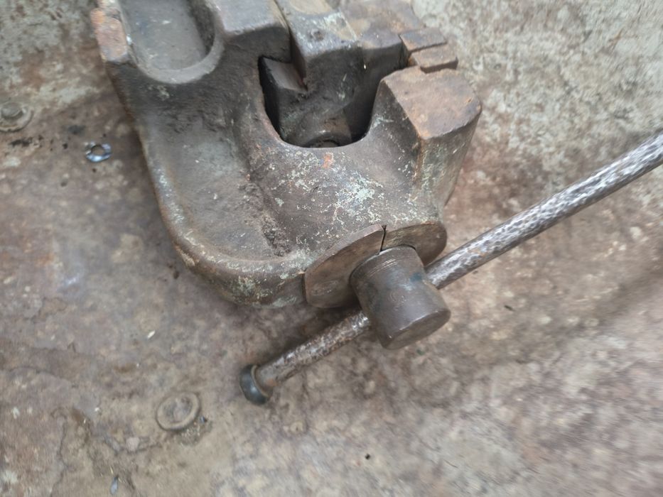 Menghină de 150 mm