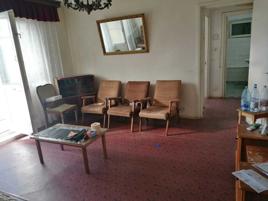 Vand apartament 2 camere in Curtea de Arges.