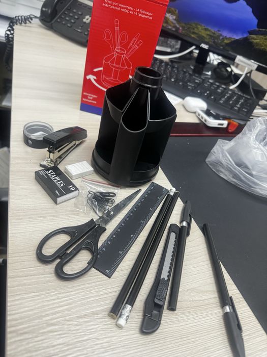 Продам органайзер канцелярский
